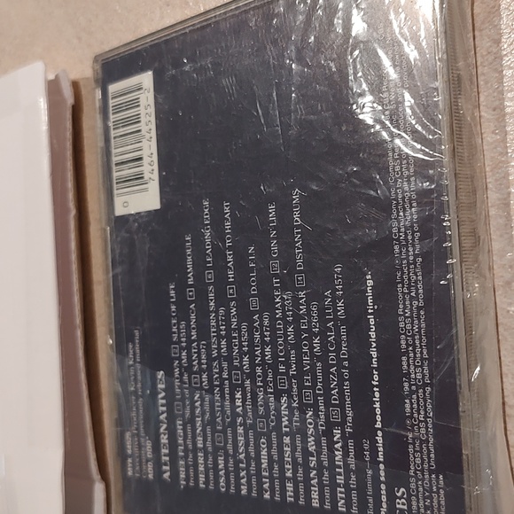 Alternatives CD Various Artists CBS 1989 ALTERNATIVES CD Compilation featuring - Picture 2 of 3